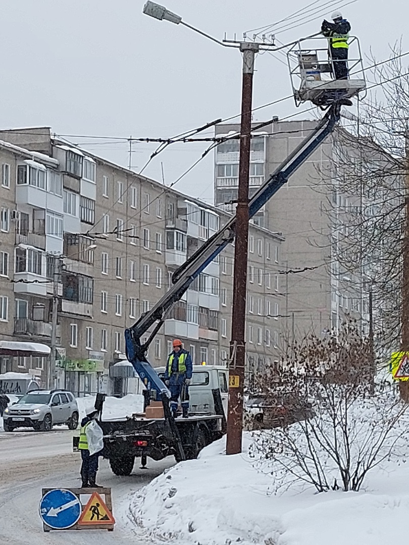 Замена светильников на ул. Мира